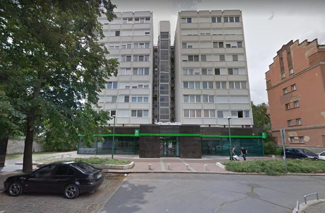 Апартаменты Center Piac Aparman Дебрецен Экстерьер фото